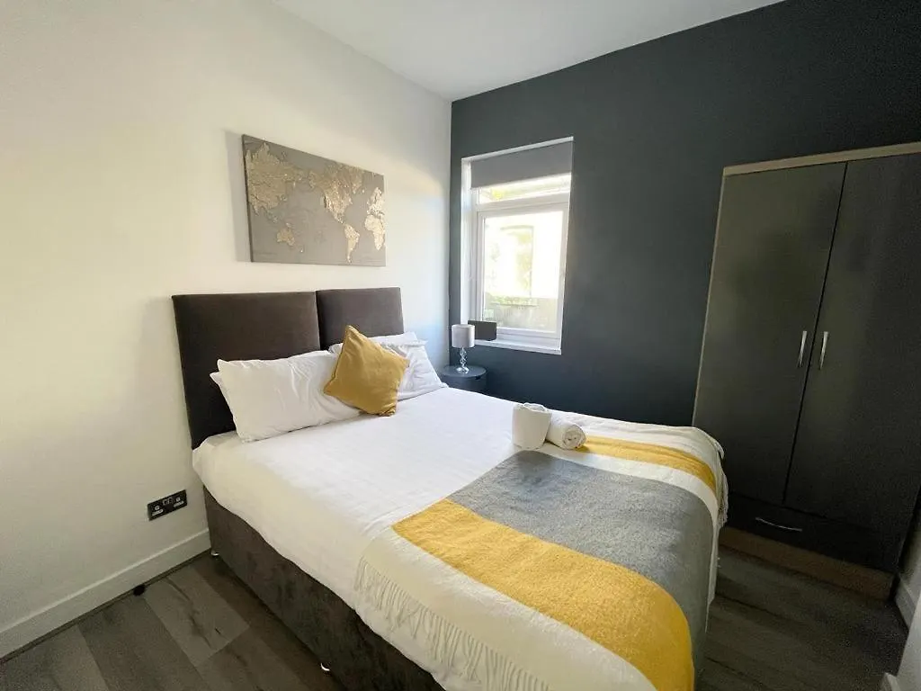 The Central Suite Sasco Apartments Blackpool United Kingdom