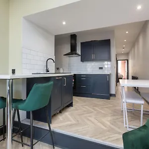 Apartment Ettie And Gigi's, Blackpool